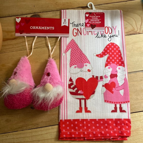VALENTINES DAY GNOME set - Picture 1 of 2